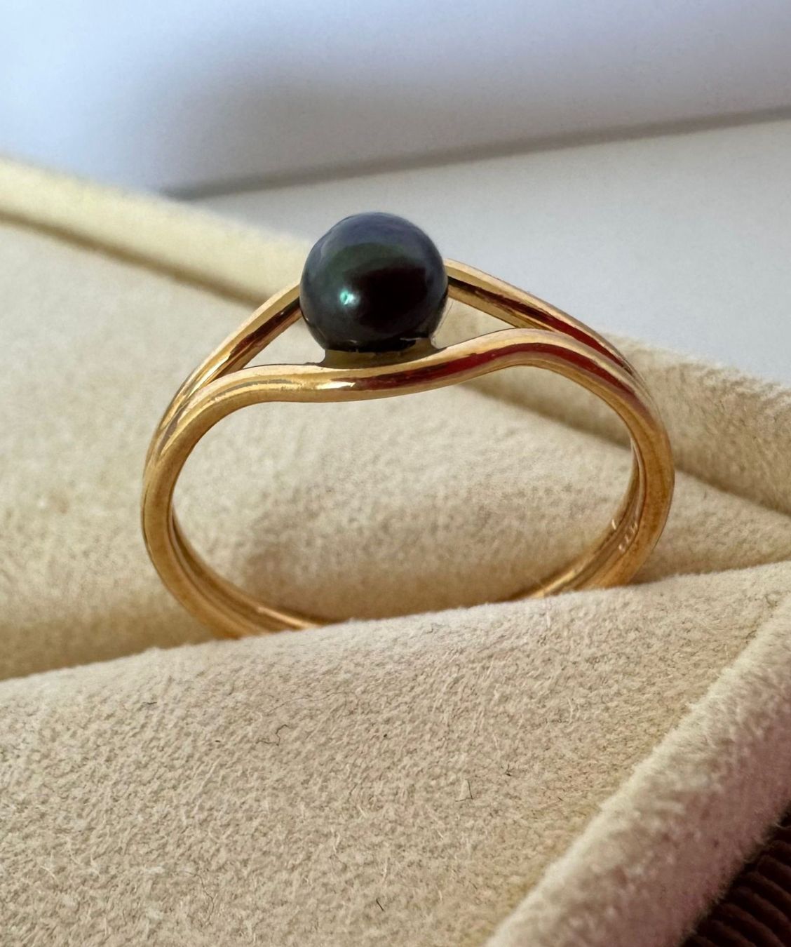 Ringe: Raffiniert gestalteter 750 Gelbgold Ring mit einer Perle – Gebraucht aus Ebikon von repatrick 5