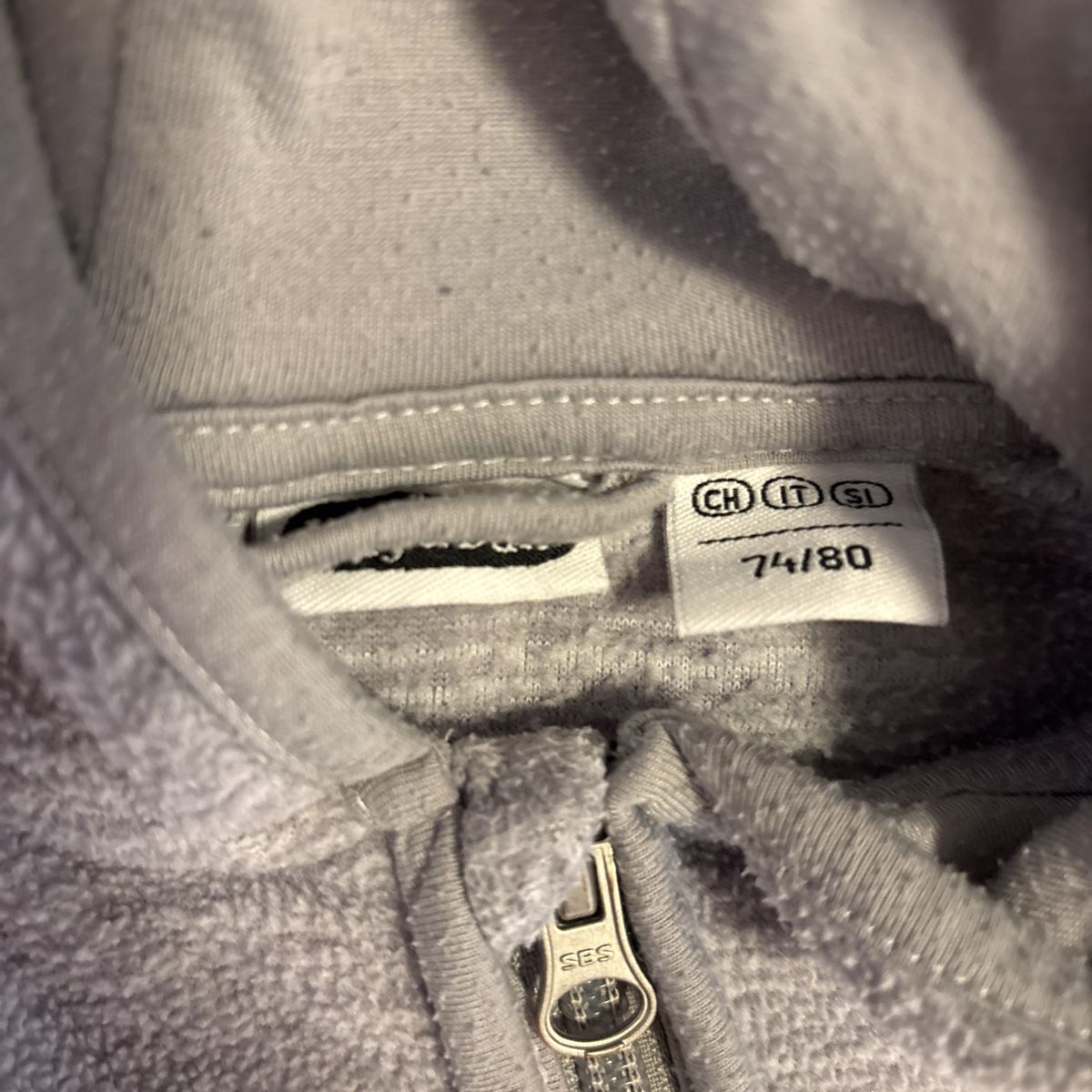 Lotti & Set di vestiti: Combinaisons bébé taille 74/80 – Usato da Ecublens VD venduto da Alan2026 2