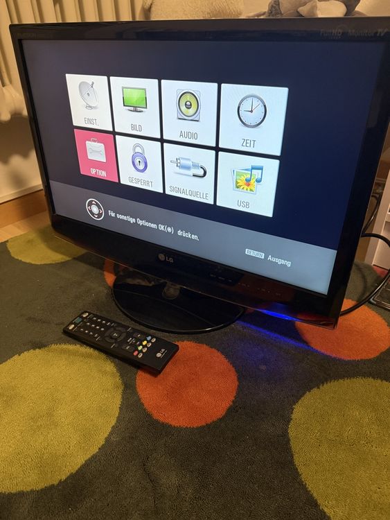LG Flatron M2362D – 23