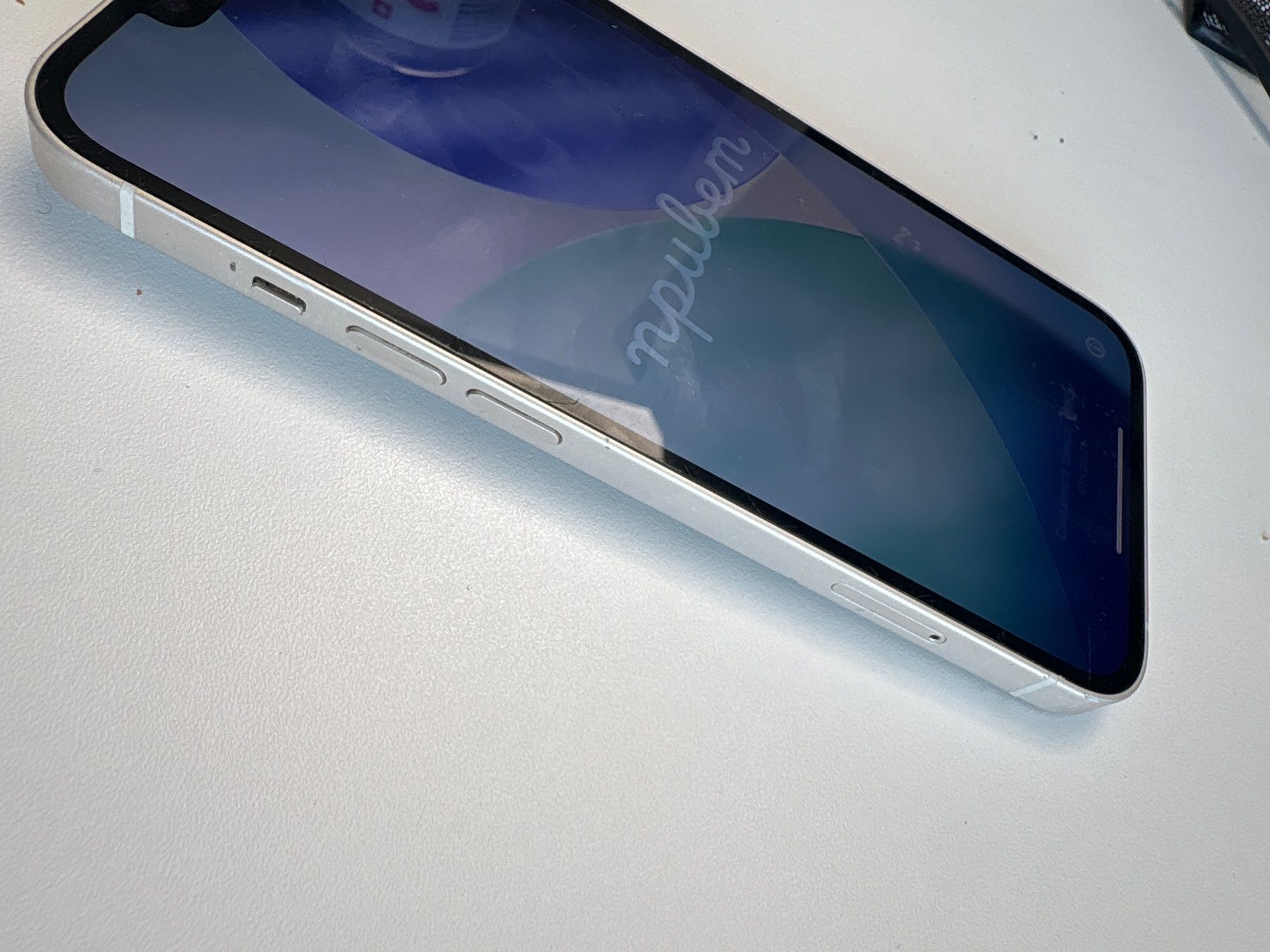 Apple Portables: Apple iPhone 14 256GB – D'occasion à Bülach par rin_2ghw 2