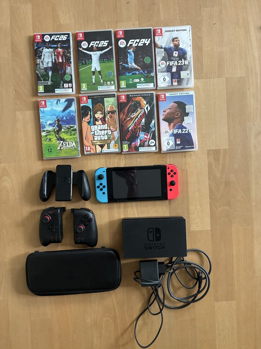 Nintendo Konsolen: Nintendo Switch mit Zubehör  – Gebraucht aus Zürich von Alpina10