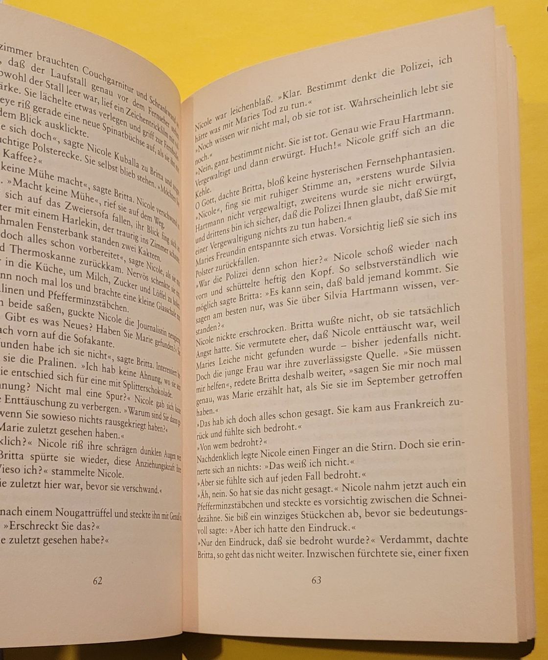 Libri: Hartmanns letzter Tanz    von   Ursula Katthöfer – Usato da Zürich venduto da Avd 8