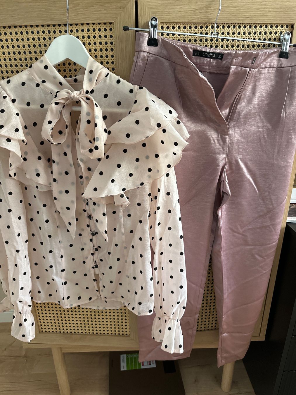 Lotti di vestiti: 2 Teile Bluse Hose Gr 36 – Usato da Volketswil venduto da Sina008