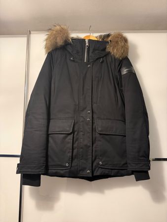 Woolrich Echtpelz Daunenjacke