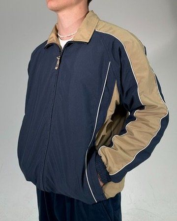 Maglioni & Felpe: Vintage Boomerang zip sweater – Usato da Basel venduto da alavintage 1