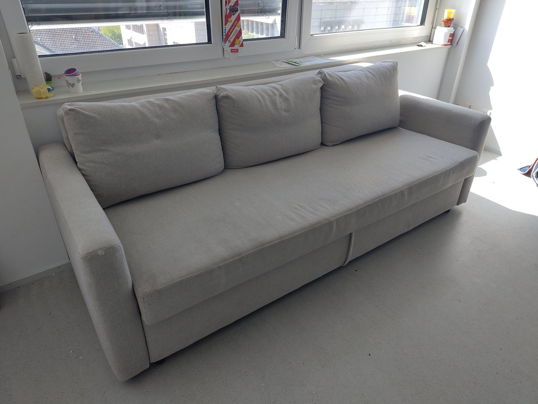 Ikea Divani: IKEA FRIHETEN Sofa (inkl. Matratze + Reinigung) – Usato da Frauenfeld venduto da nik_7vgt
