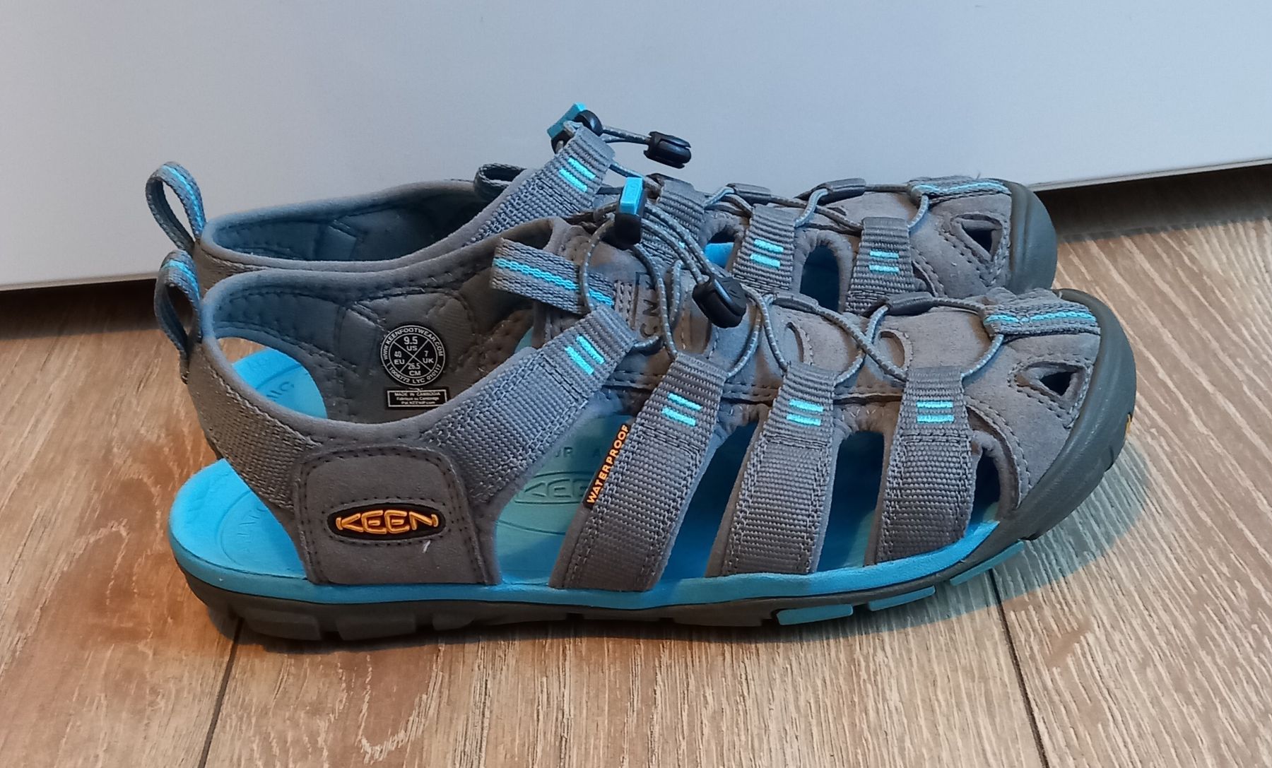 Keen Chaussures hommes: KEEN Samdale, 40, neuwertig, hellblau – Neuf (Voir description) à Rorbas par siramad 2