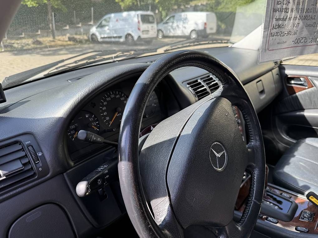 Automobili: Merzedes-Benz ML400 CDI – Usato da Wangen b. Dübendorf venduto da inf_m8sx 2