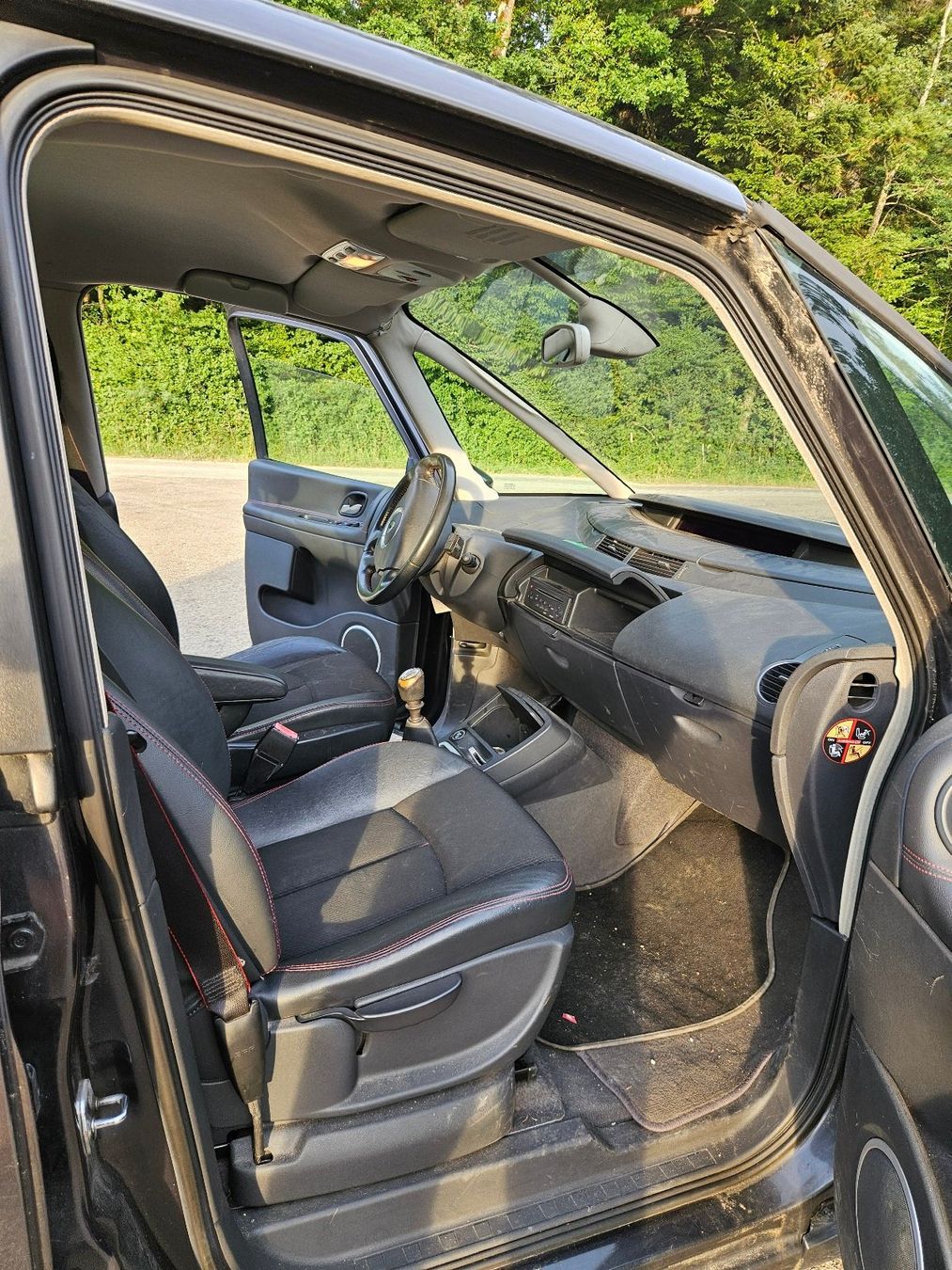 Renault Automobili: Renault Espace 2.0 dCi ab 1Fr. – Usato da Brugg venduto da ancolo 6