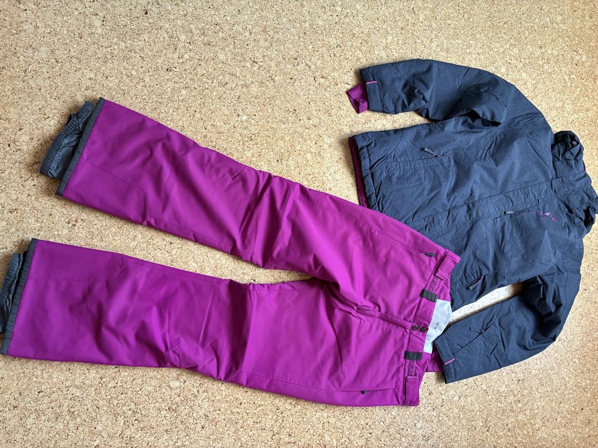 Giacche: Damen Skijacke mit Hose – Nuovo (secondo la descrizione) da Savognin venduto da idb_gcn2