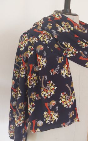 Seidenfoulard Phine Schweiz neu dunkelblau Motiv Wald