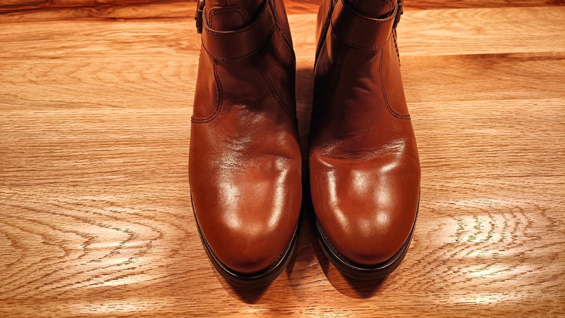 Damenschuhe: Leder Stiefel 38 braun – Gebraucht aus Villmergen von  1