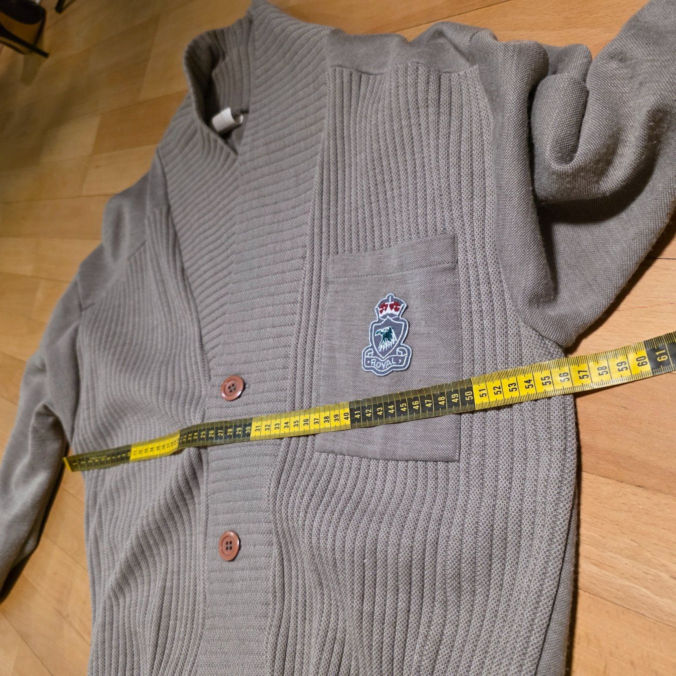 Pullover & Sweatshirts: Unisex Wollpullover „Royal“ – Gebraucht aus Wald ZH von CapLux 5