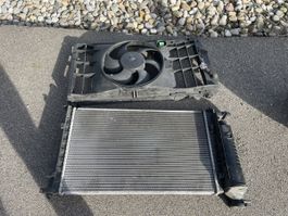 Kühler und Kühlerlüfter Peugeot 306