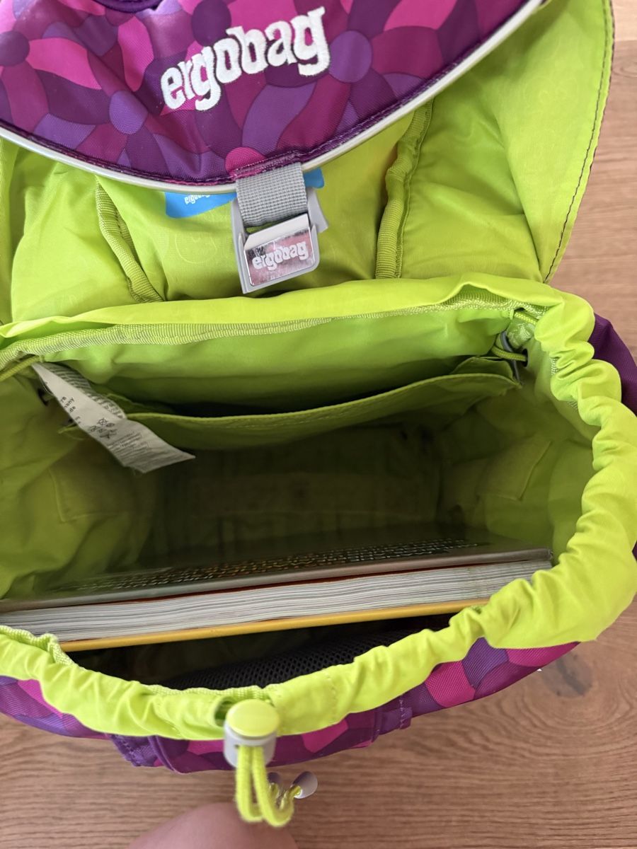 Ergobag Kindertaschen: Mädchen Schulsack/Ergobag / Schulthek – Gebraucht aus Dornach von lavieenroses 2