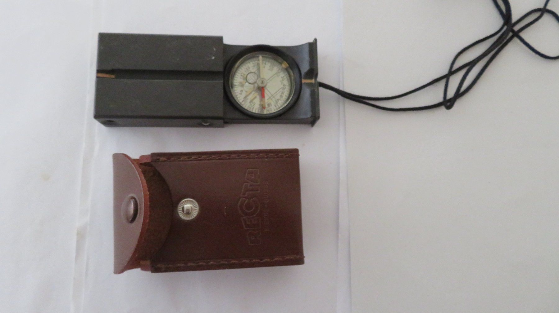 Recta Sonstige antike Technik & Geräte: Kompass Recta Biel antik mit Originaletui – Gebraucht aus Wetzikon ZH von morda1954