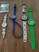 Swatch-Uhren; diverse Farben