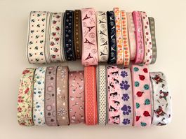 Geschenkbänder / Ribbons - 4 meters in total for 1 Fr