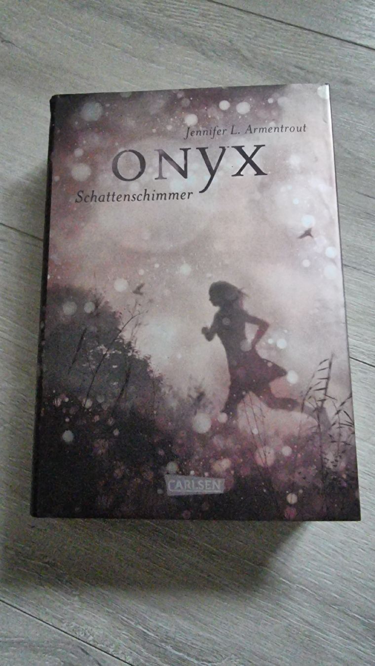 Bücher: Onyx Schattenschimmer, 1 mal gelesen  – Neu (gemäss Beschreibung) aus Wigoltingen von Zuckerfee84 1