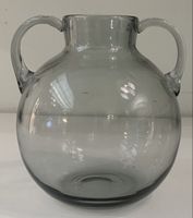 Vase en verre soufflé gris