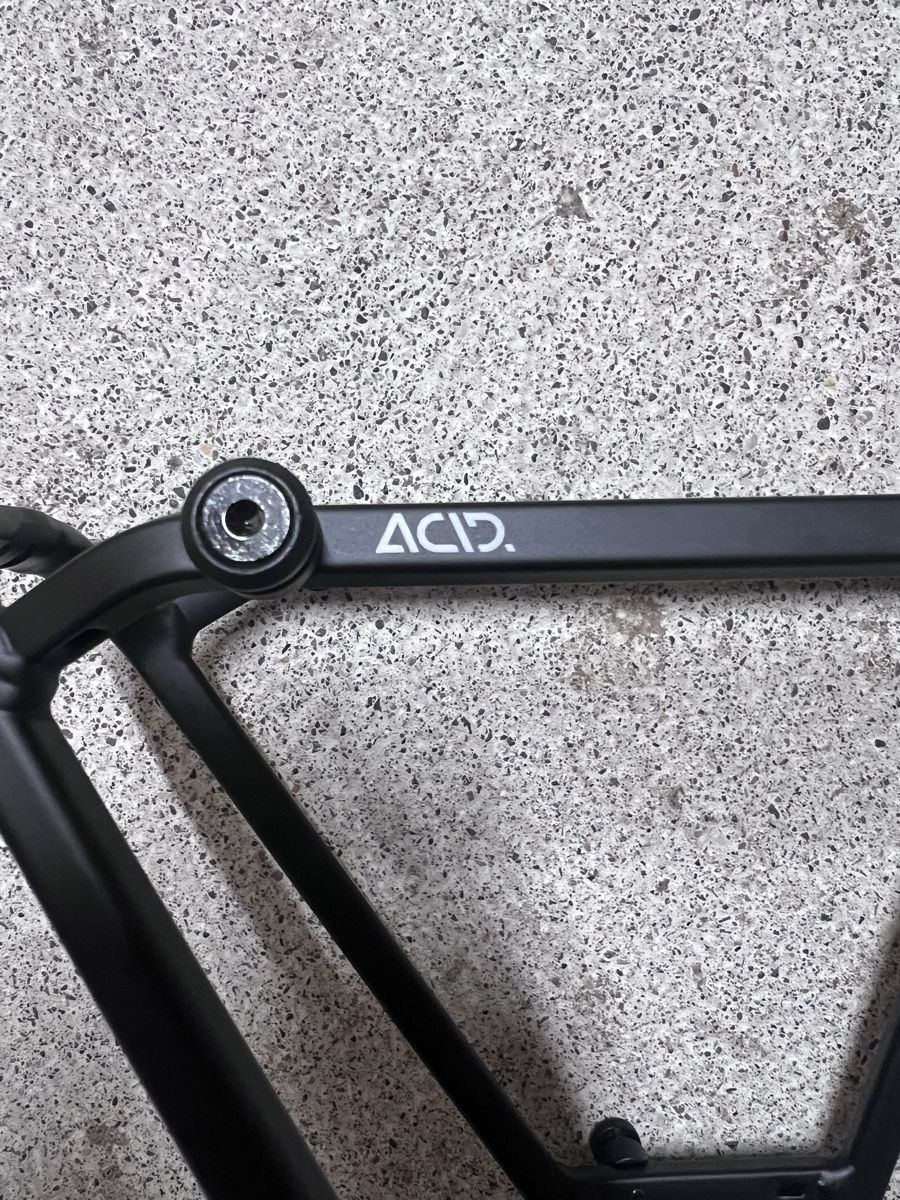 Travi: Gepäckträger ACID SIC 2.0 RAIL – Nuovo (secondo la descrizione) da Zürich venduto da Tiimi_12 3