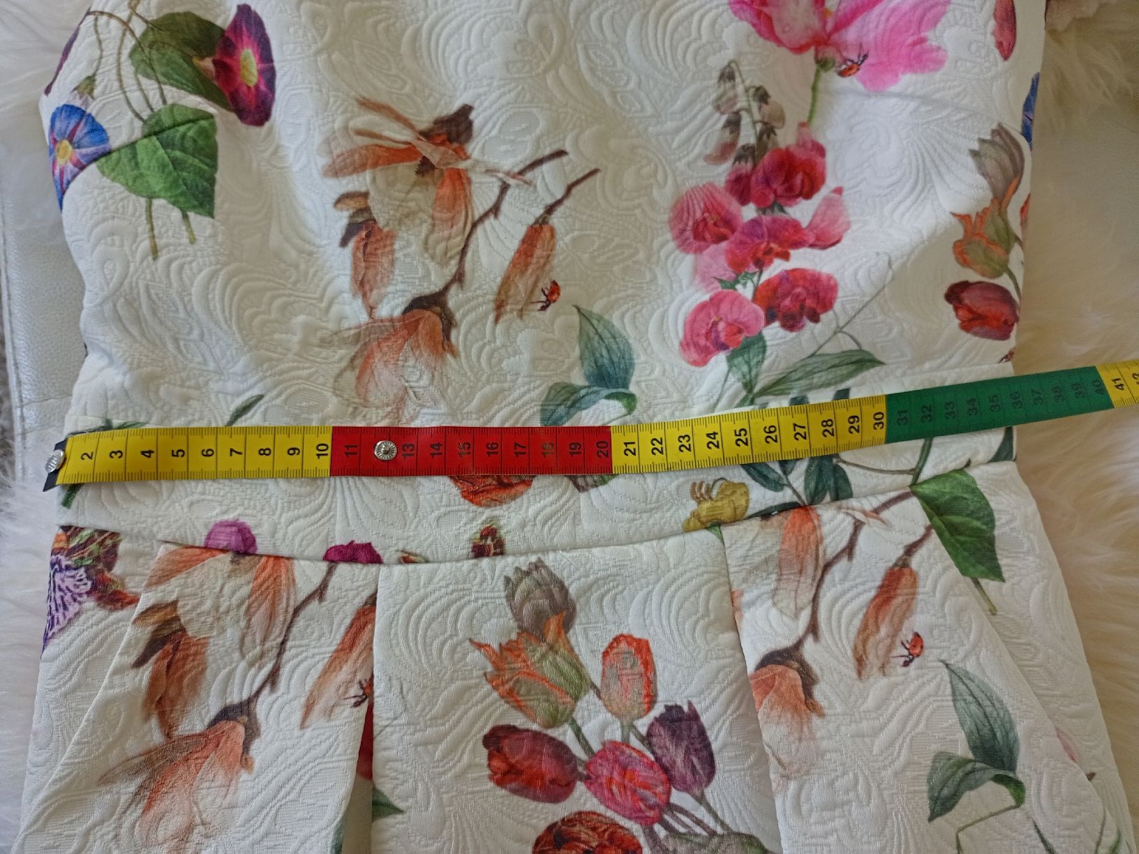Kleider: très jolie robe à fleurs taille 36 – Gebraucht aus Monthey von 04Elisa 3