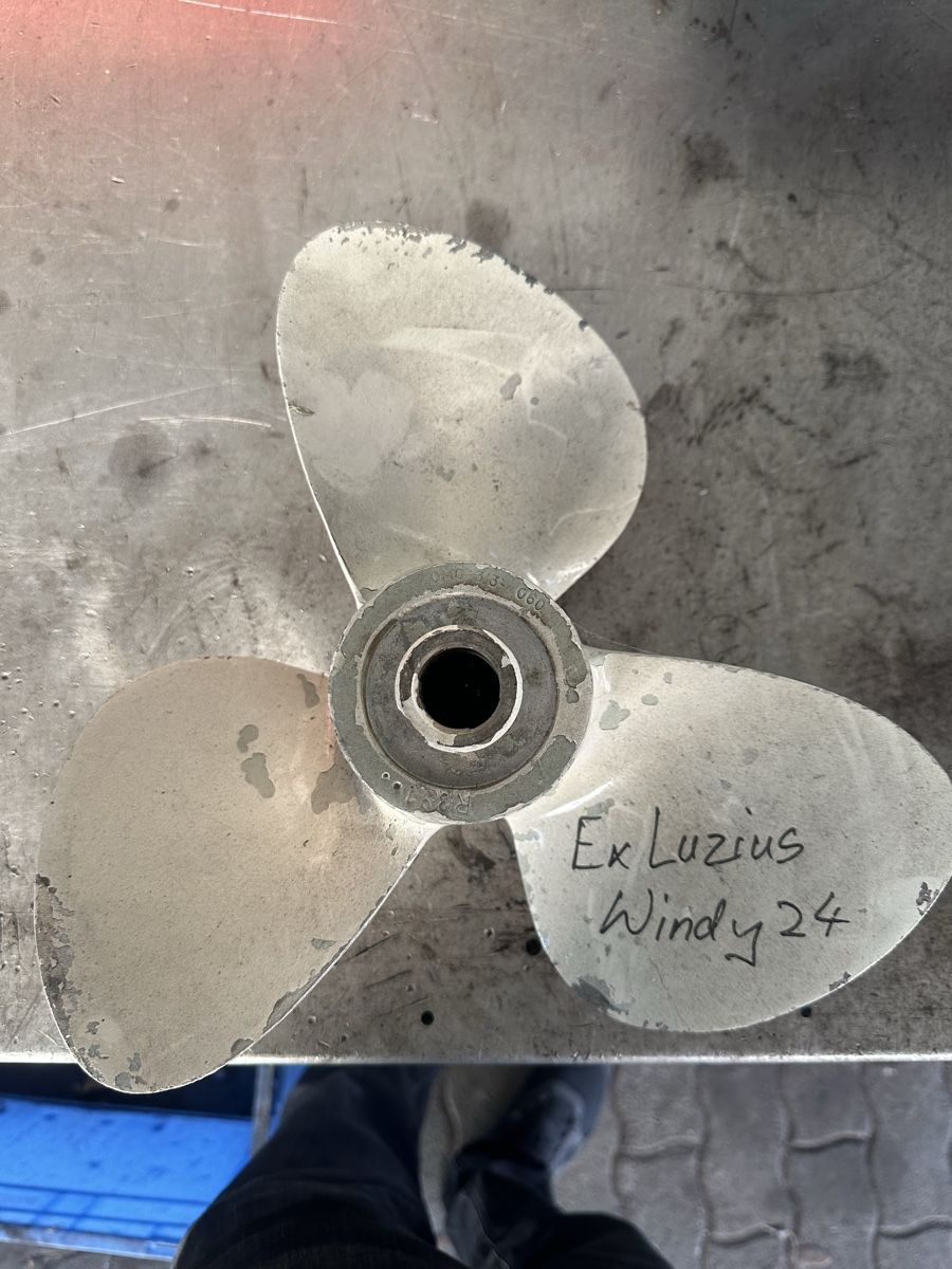 Windy Barche: OMC Schraube / Propeller Windy 24 Starshaft – Usato da Muolen venduto da WGWS
