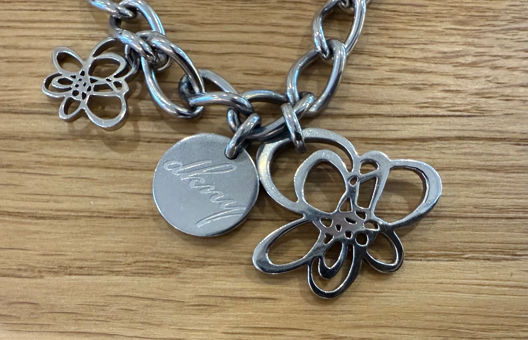 DKNY Bracciali & Braccialetti: DKNY Armkette Butterflies – Usato da Contone venduto da Chaos76 3