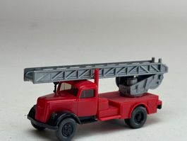 VE1- Wiking Opel Blitz Feuerwehr Leiterwagen