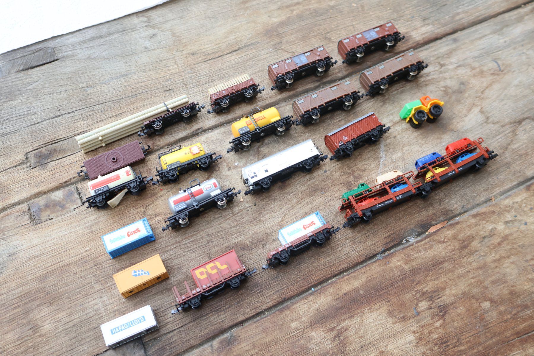 Trix Modellini di ferrovie: Minitrix & Co 15 x Wagen Set + Container - Spur N – Usato da Winterthur venduto da Monstera 2