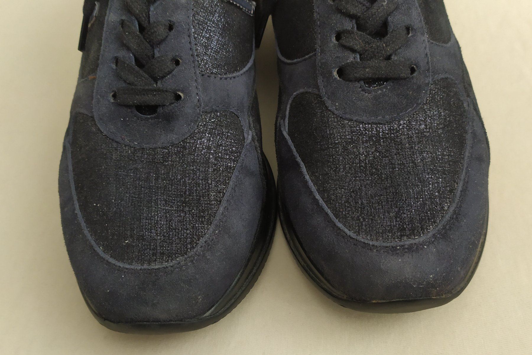 Hogan Scarpe da donna: Sneakers dame HOGAN gr. 37 – Usato da Chezard St-Martin venduto da Loucail 5