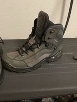 LOWA Laufschuhe Grösse 43,5 getragen