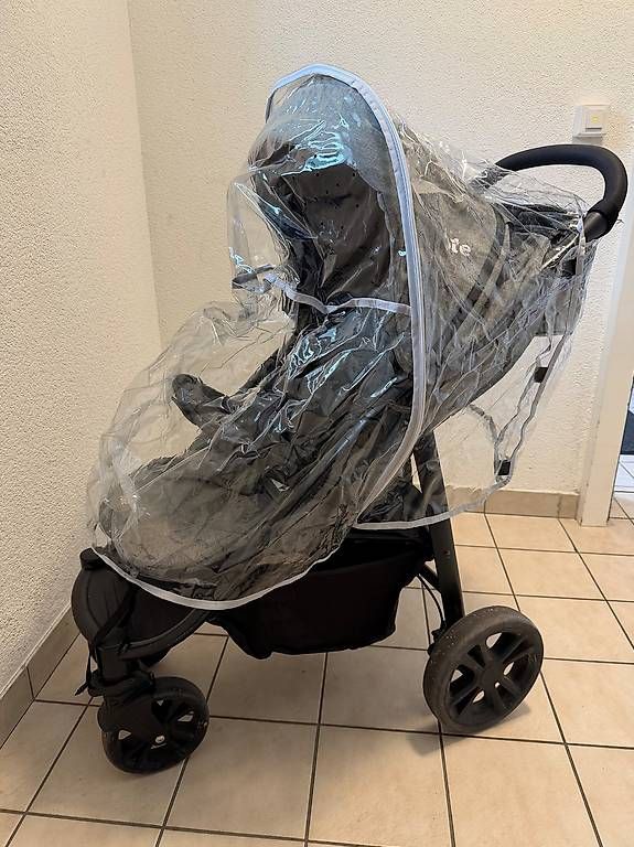 Joie Kinderwagen: Joie Litetrax Kinderwagen – Gebraucht aus Kriens von Rina456 4