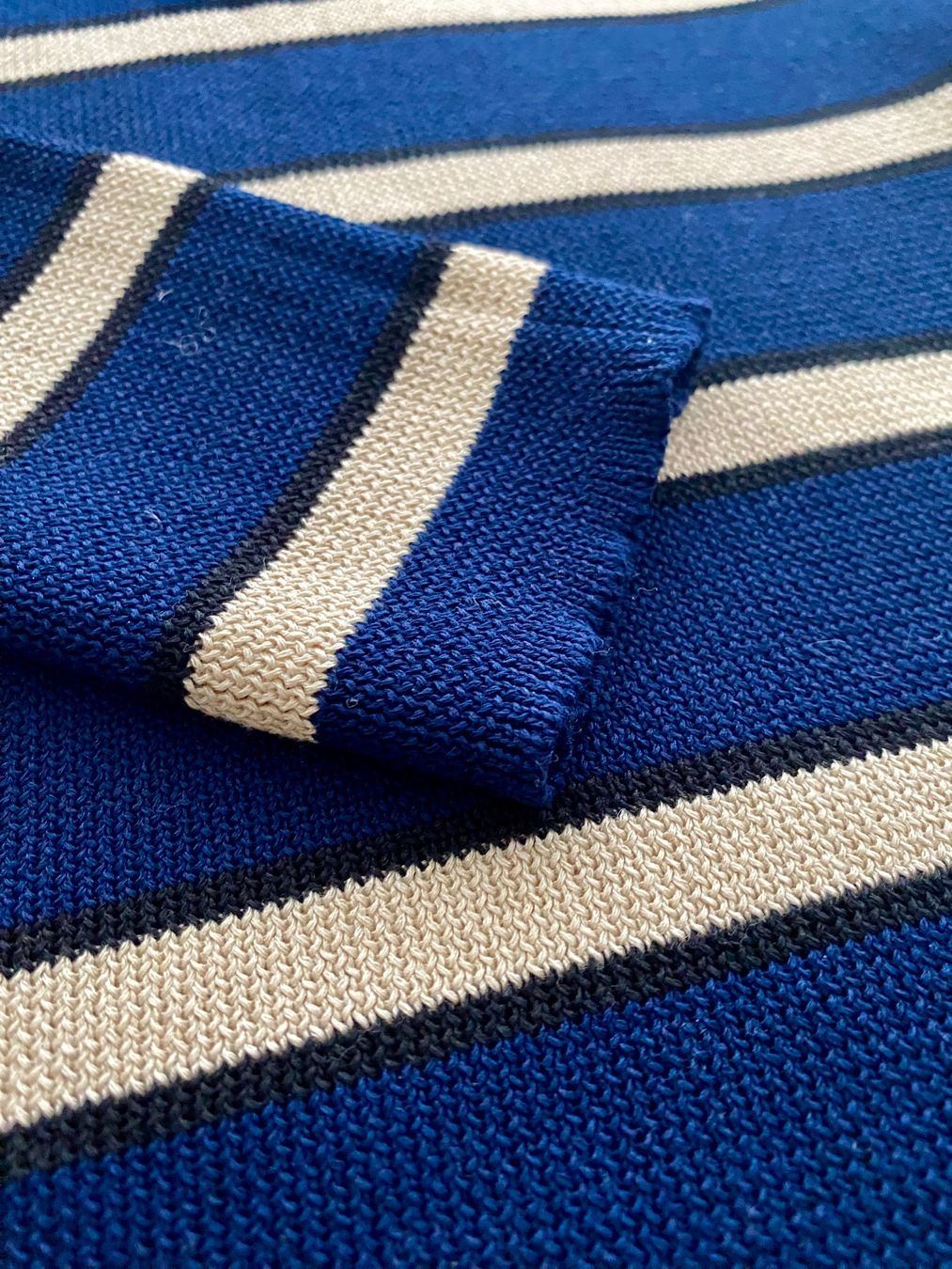 Top: Damen Top Blau Gr. 40 – Usato da Zürich venduto da ron_t88f 1