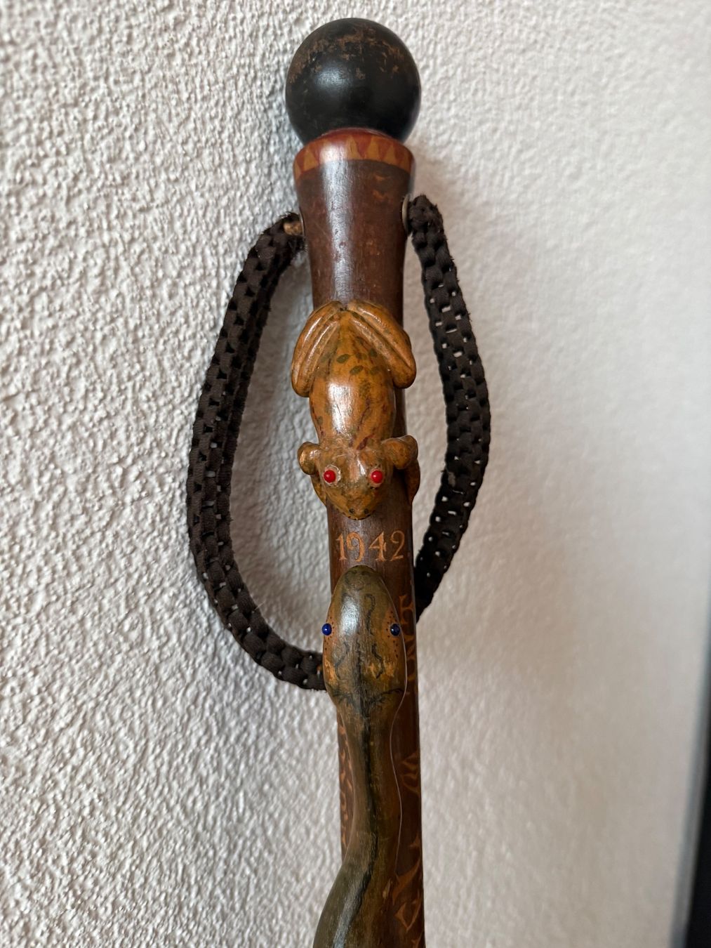 Altro in Antiquarato & Arte: Canne sculpté à la main 1942 – Usato da La Neuveville venduto da ste_rk86 1