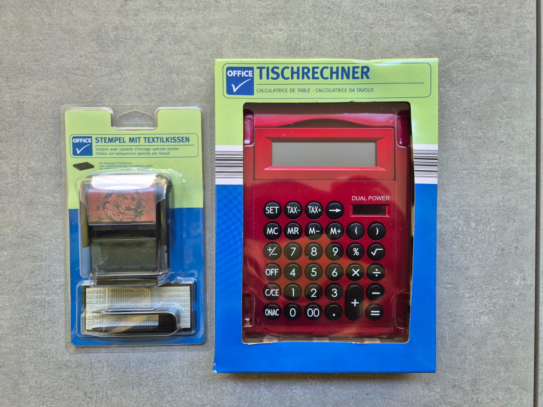 Calcolatrici tascabili: Schöner Tischrechner mit Stempel/Neu – Nuovo e nell'imballaggio originale da Luzern venduto da did_yph5
