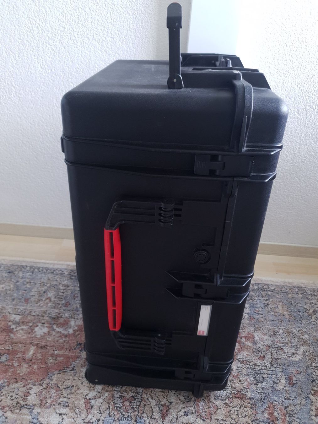 Reisekoffer: HPRC2780W  KUNSTHARZKOFFER – Gebraucht aus liestal von Traxxas.Summit- 2