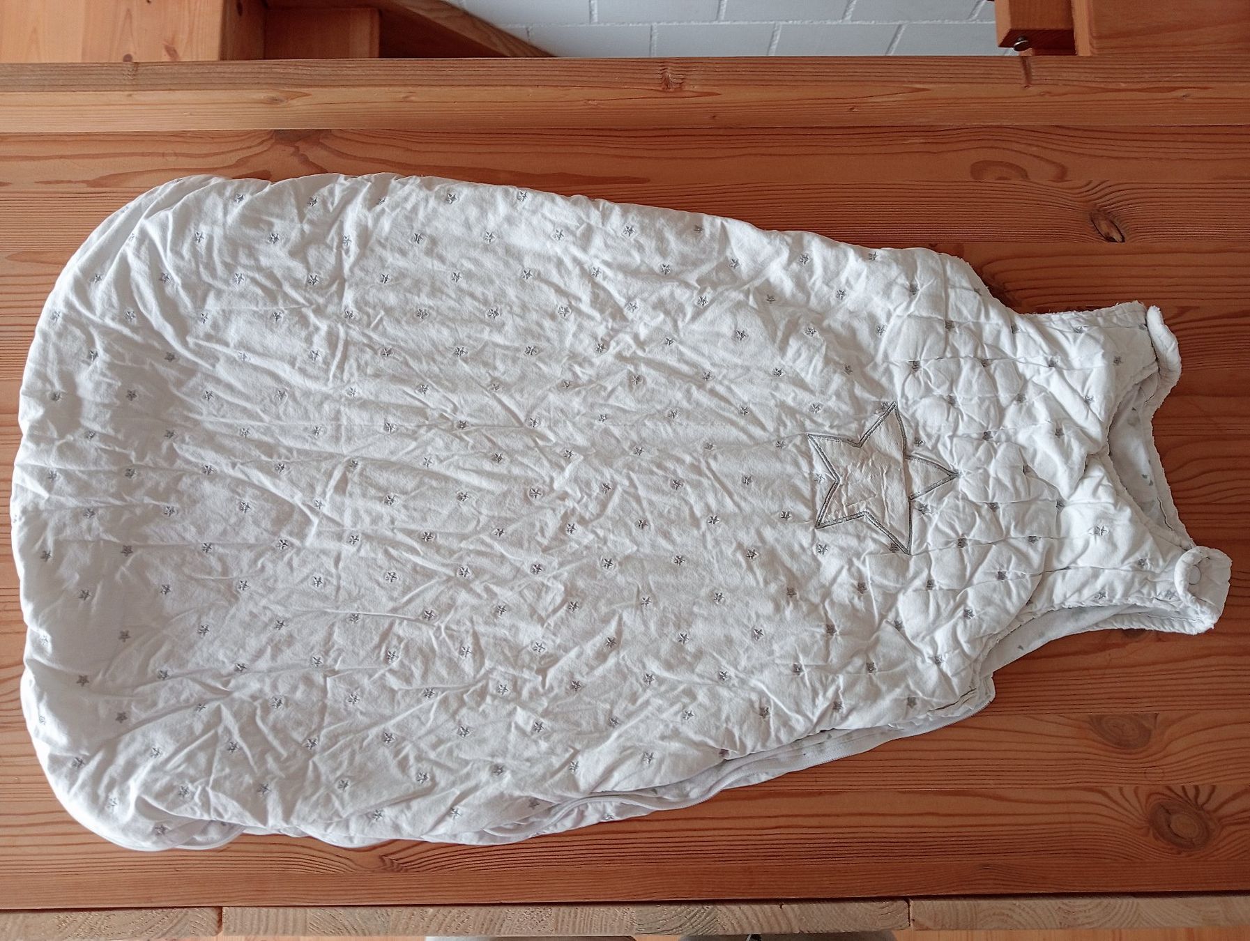 Schlafsäcke: Babyschlafsack, gefüttert – Gebraucht aus St.Niklausen LU von Wirdbereitsverwendet