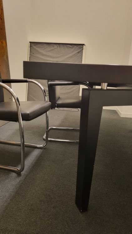 Giorgetti Tavoli: Seltener Giorgetti Esszimmertisch von Massimo Scolari – Usato da Zürich venduto da Zapro 2