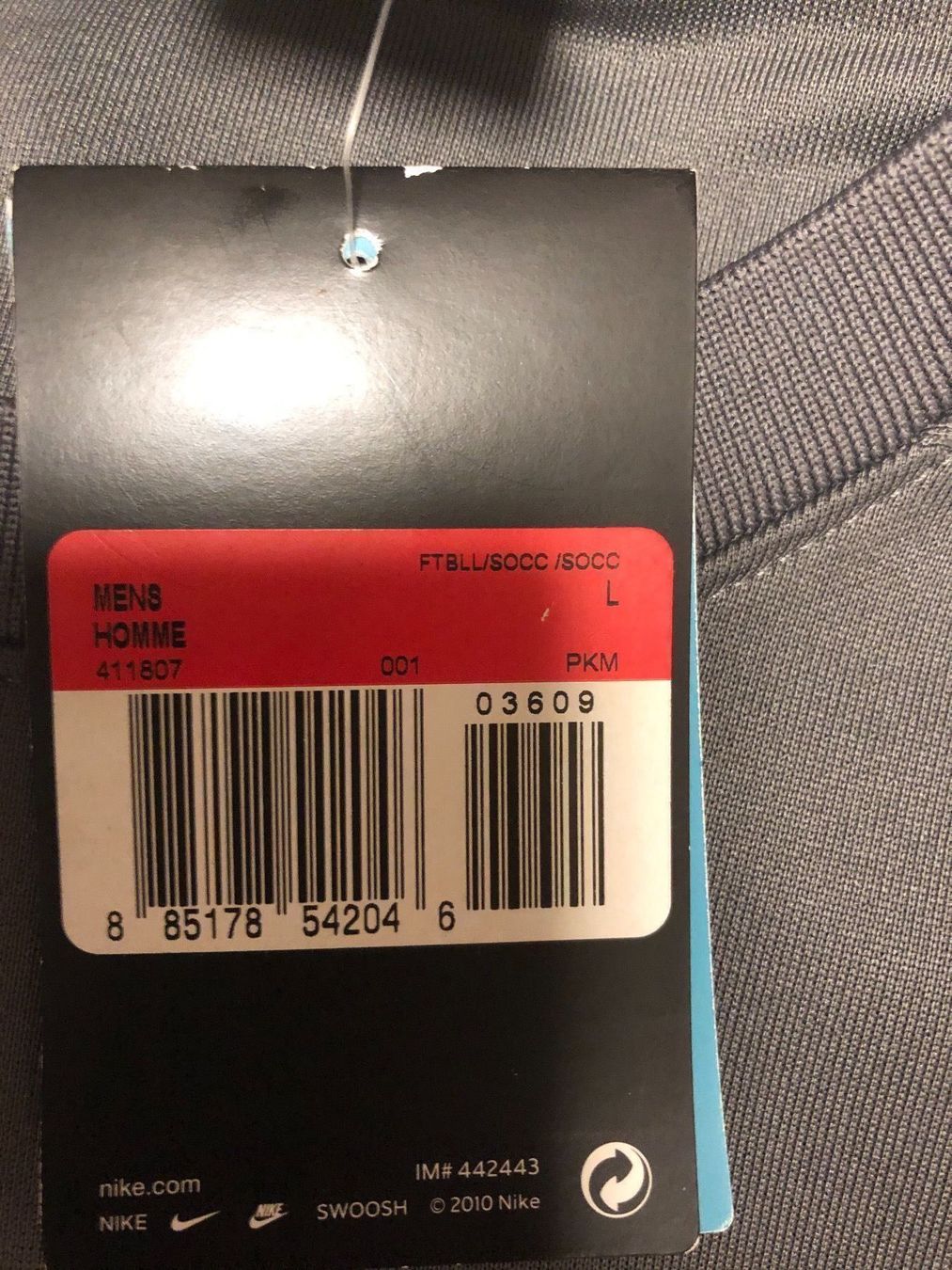 Hometrainer: Nike Traineroberteil – Nuovo e nell'imballaggio originale da Meilen venduto da marsico79 1