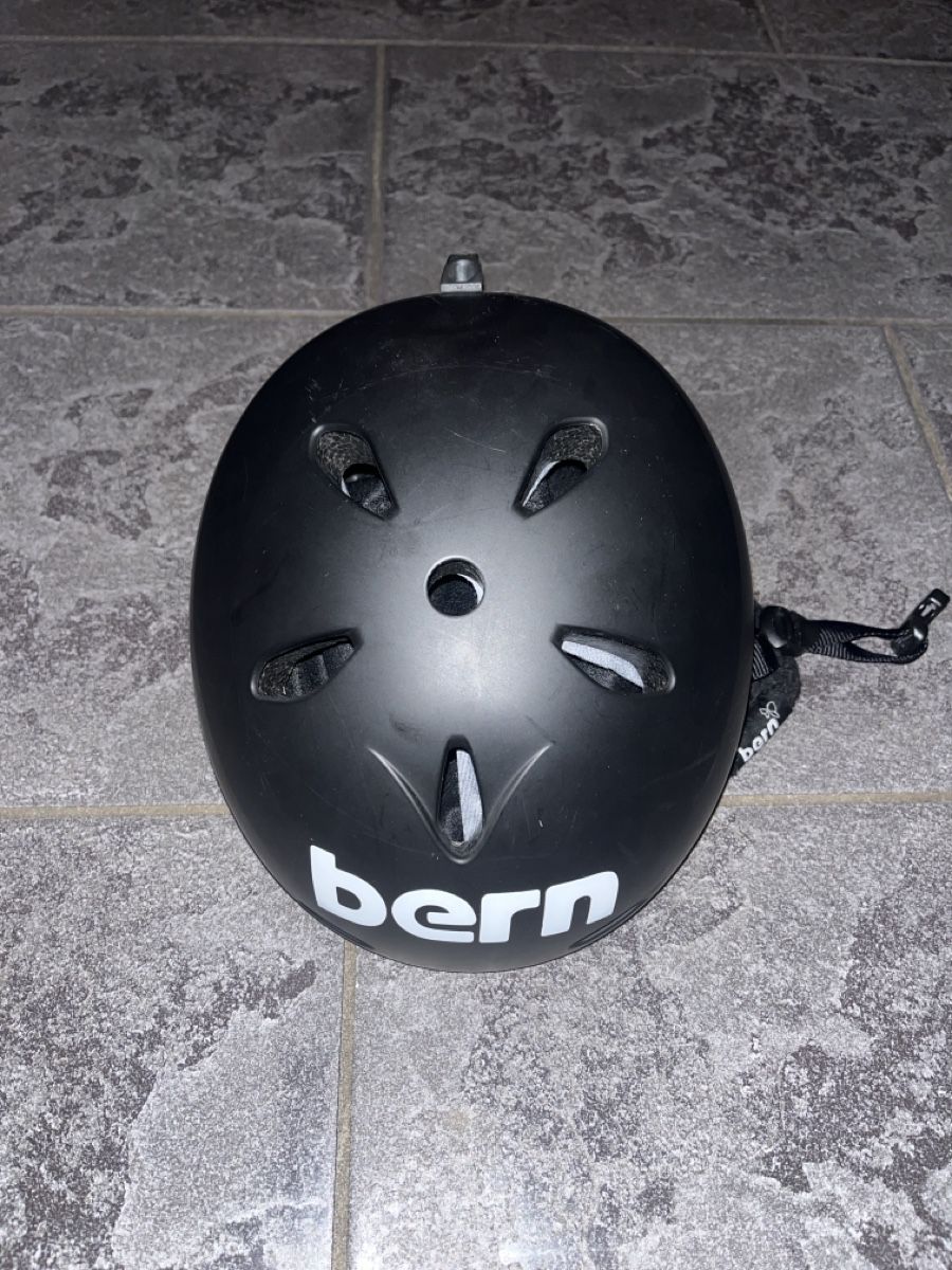 Caschi: Bern All Season Helm, Grösse S – Nuovo (secondo la descrizione) da Studen BE venduto da eli11303 1