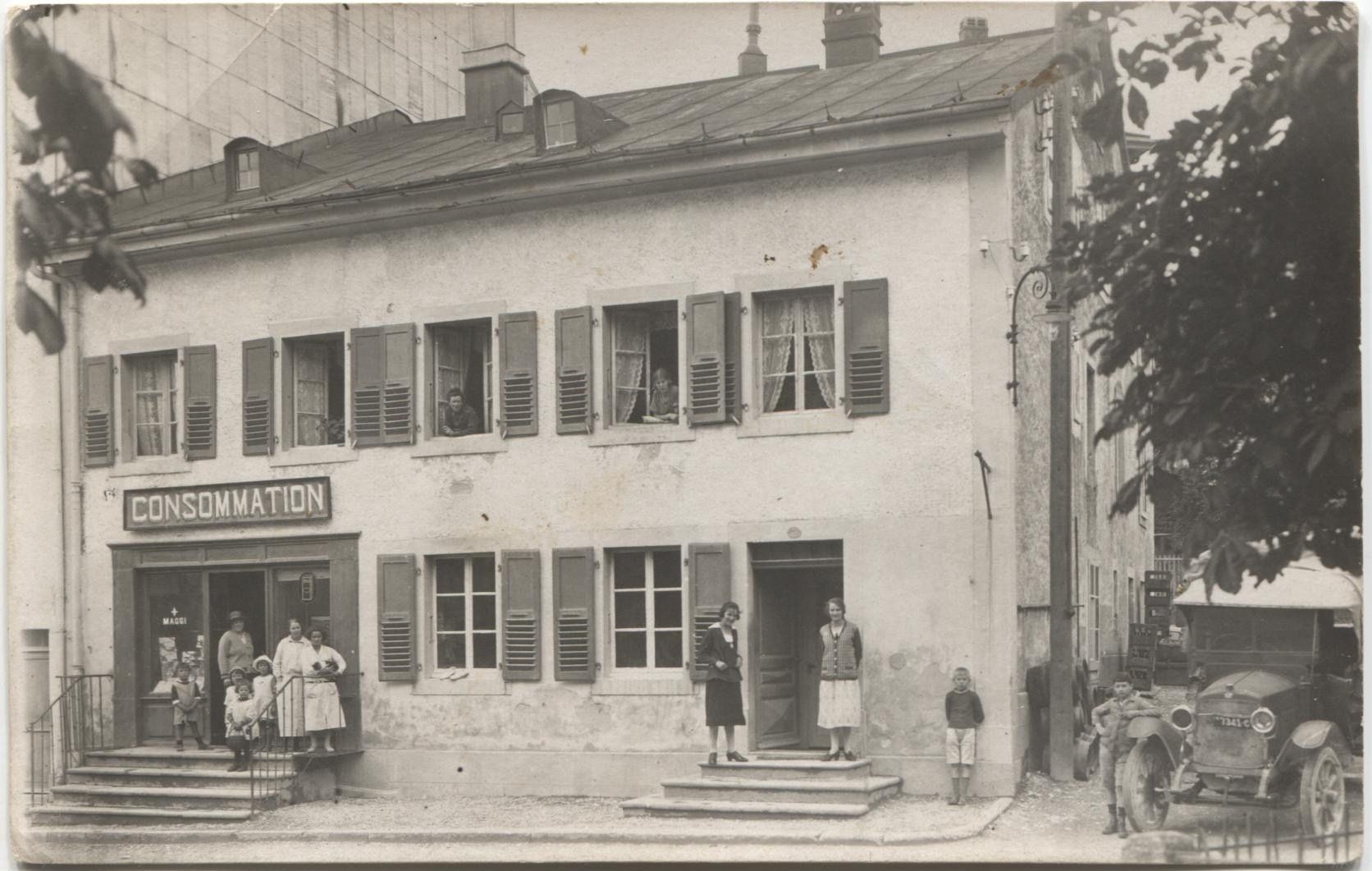 Cartoline postali: CONSOMMATION mit LASTWAGEN Vaud 1920 – Usato da Wil SG venduto da Clanx