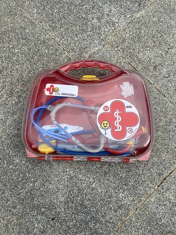 Spielzeuge: Arztkoffer – Gebraucht aus Ettingen von a_d_m2hh