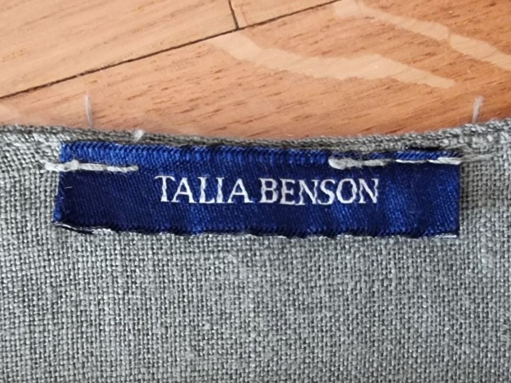 Talia benson hotsell robe lin