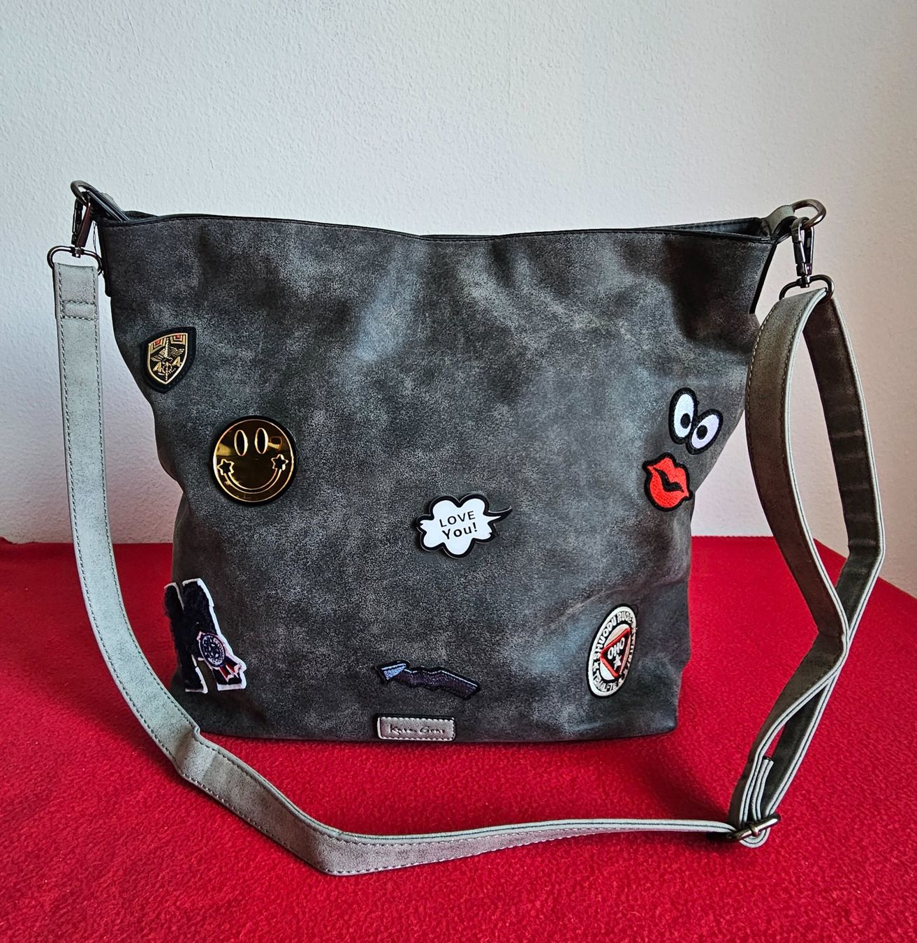 Borse da donna: *Kate Gray* Damen Umhängetasche – Usato da Bronschhofen venduto da David80