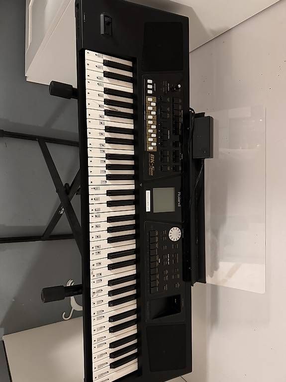 Strumenti musicali: Keyboard  – Usato da Riehen venduto da IvoC02 1