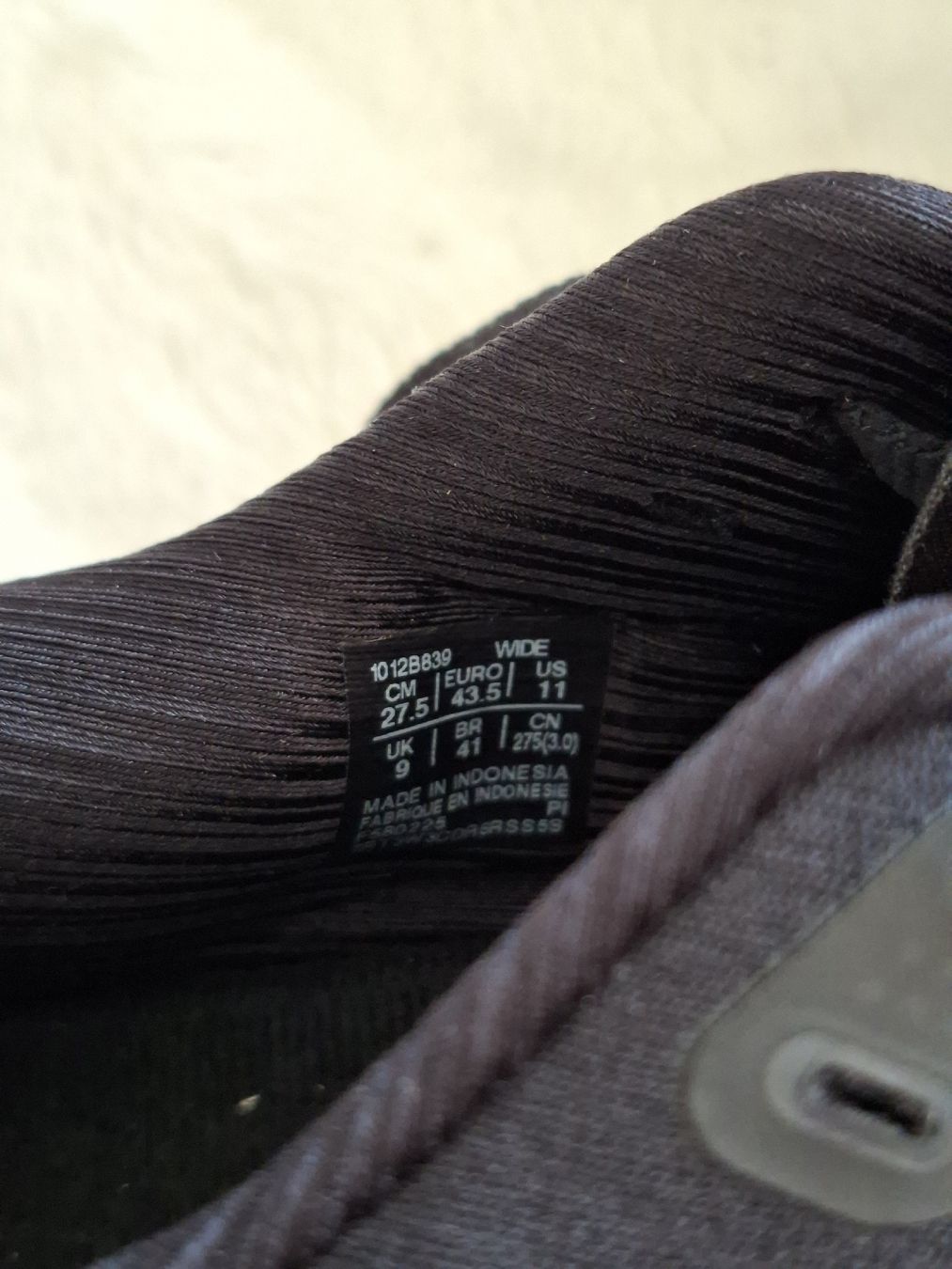 Asics Damenschuhe: Baskets Asics noires taille 43.5 neuves – Gebraucht aus Renens VD von ser_j2fn 5
