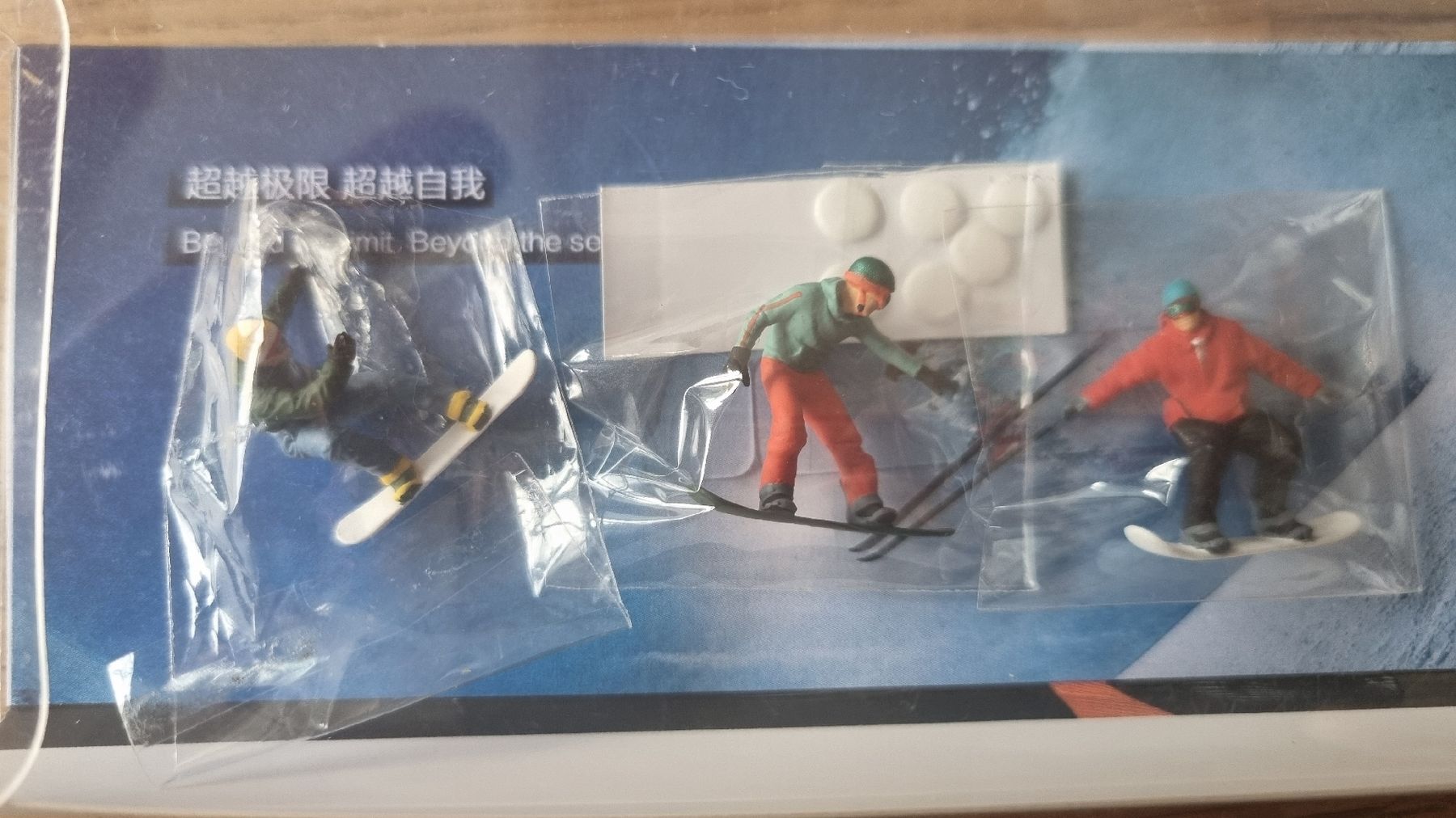 Statuette: Snowboarder Neu – Nuovo e nell'imballaggio originale da Diepflingen venduto da ska