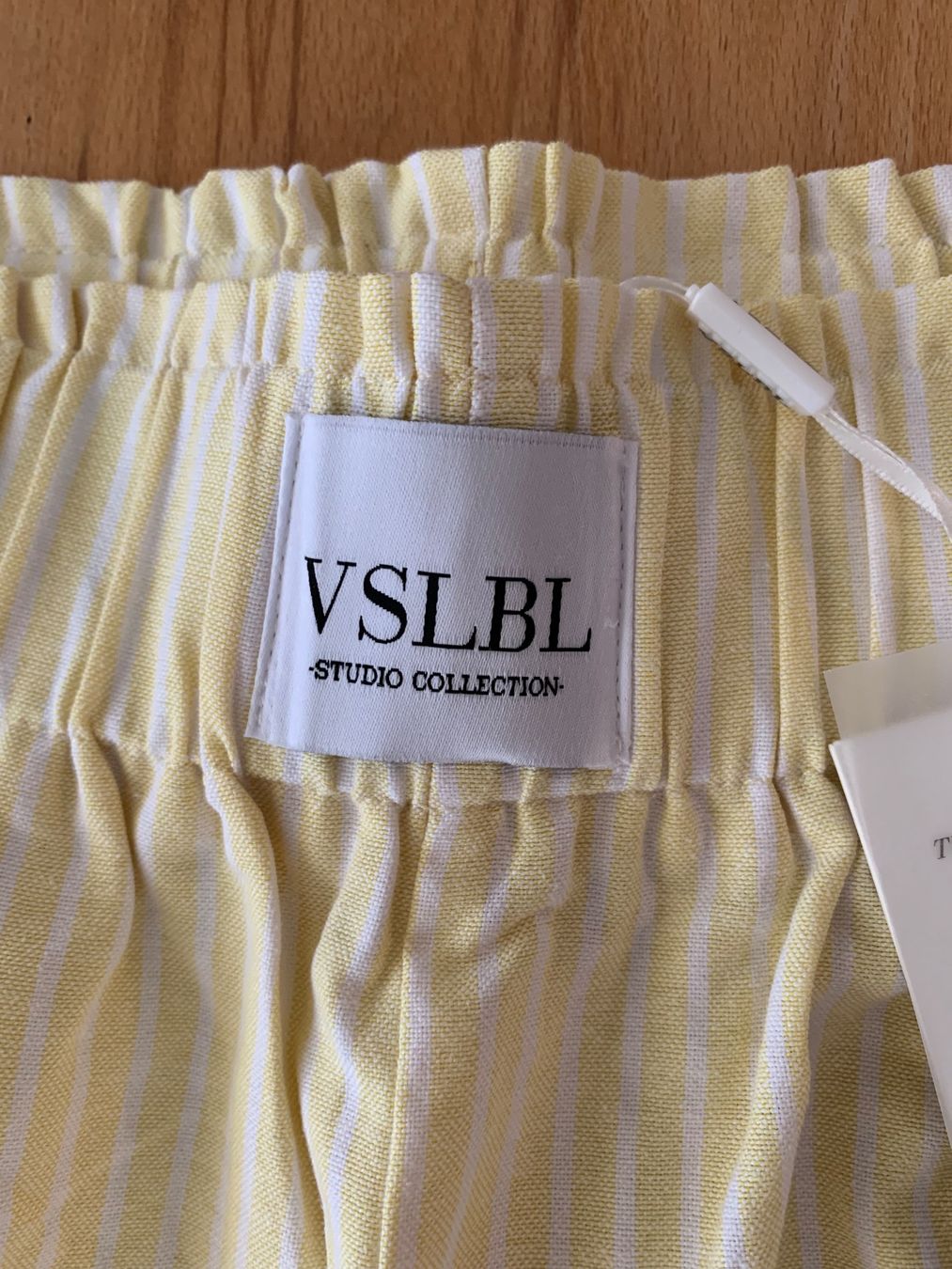 Pantaloni: Stoffhose von VSLBL – Nuovo (secondo la descrizione) da Enggistein venduto da THE-IGOR 1