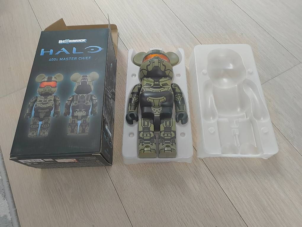 Figuren: Bearbrick Halo Master Chief 400% – Gebraucht aus Luzern von Pokepas 2